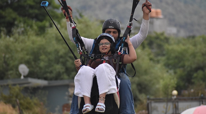 Highway Travel from Delhi to Bir