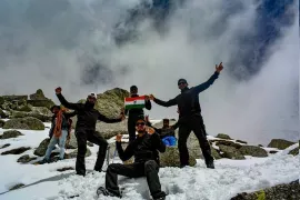 indrahar pass trek booking Package